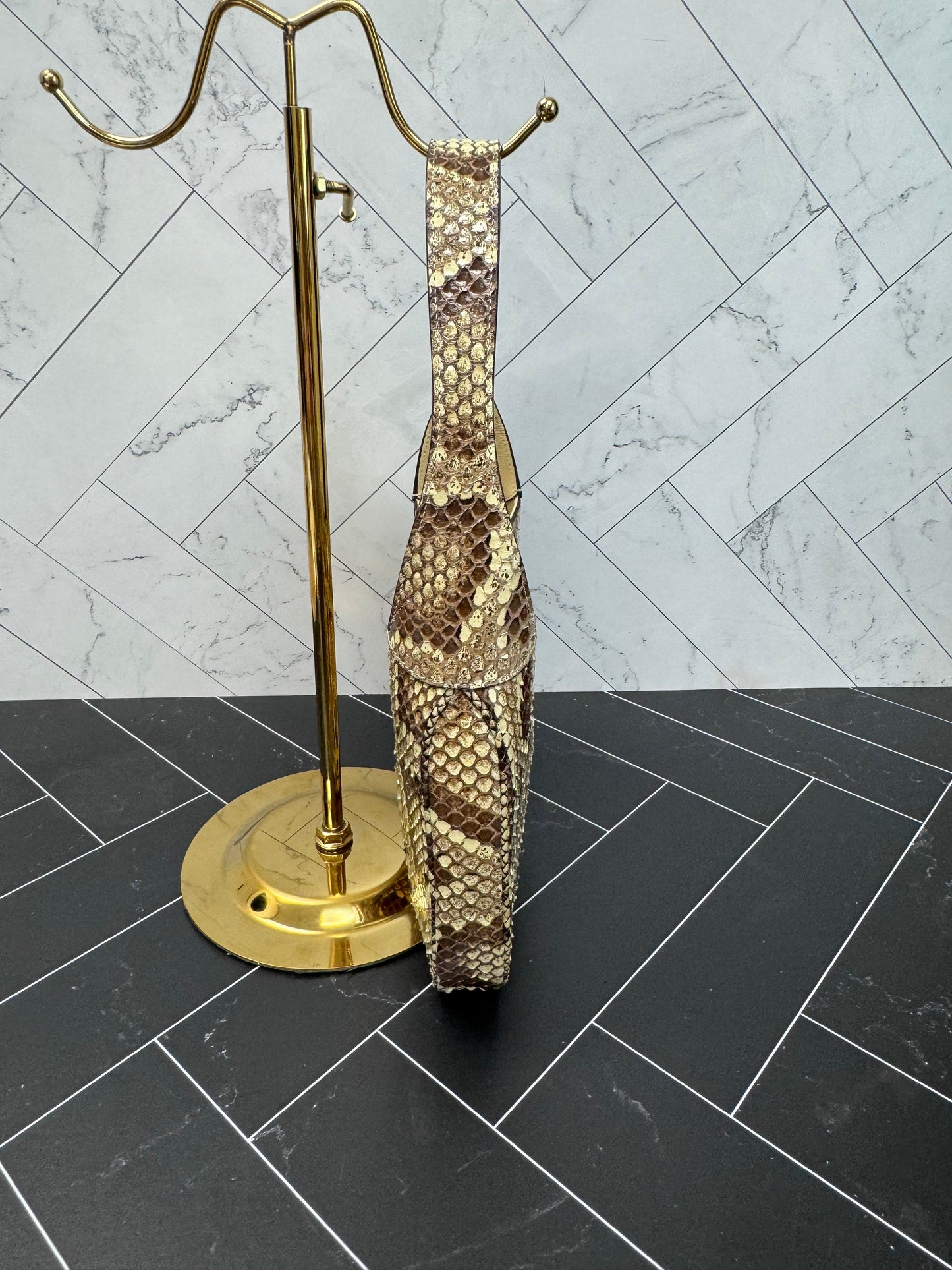 LIKE NEW Gucci Python Small Jackie Bag