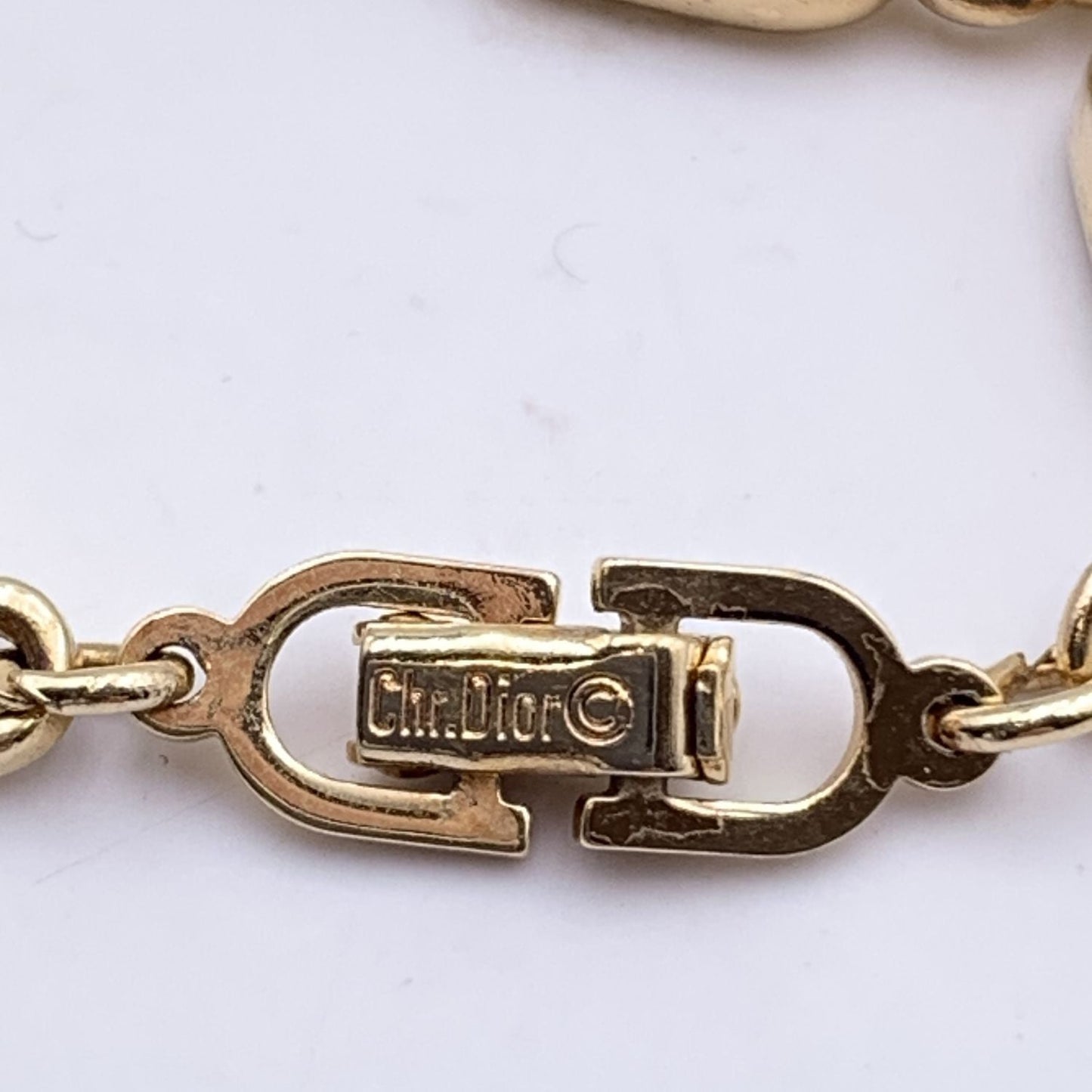CHRISTIAN DIOR Vintage Gold Metal Oval Chain Link Bracelet