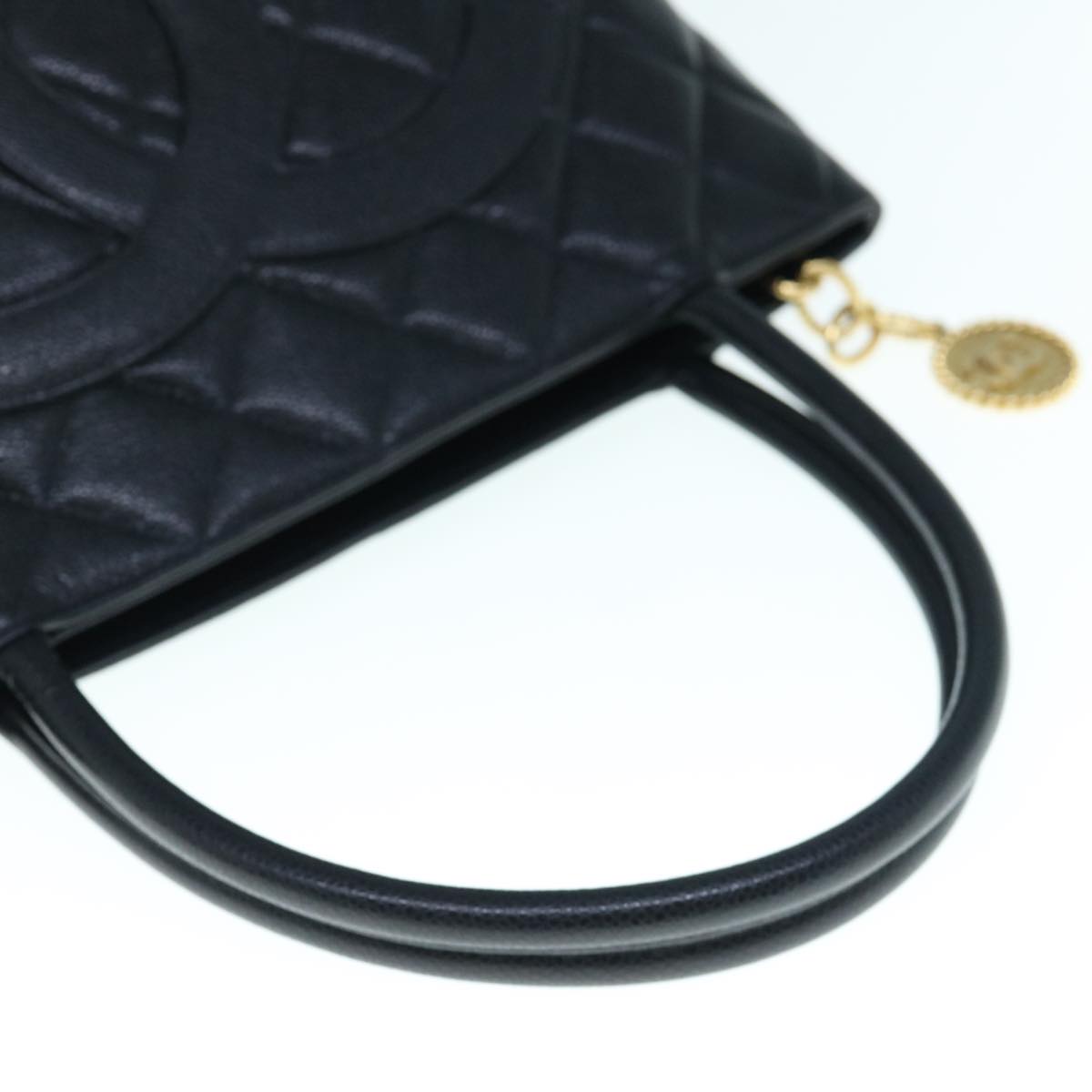CHANEL Tote Bag Caviar Skin Standard Black CC Auth 62895S