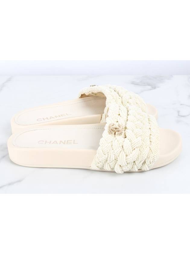 mule slippers 36 230 Chanel