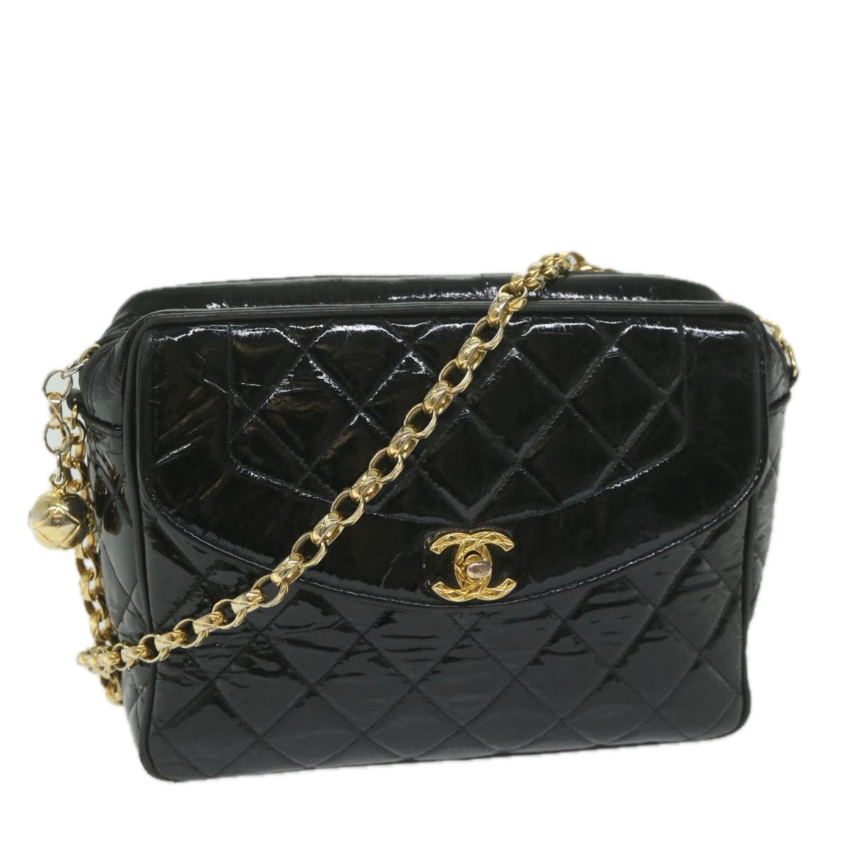 CHANEL Matelasse Chain Shoulder Bag Patent leather Black CC Auth 63577A