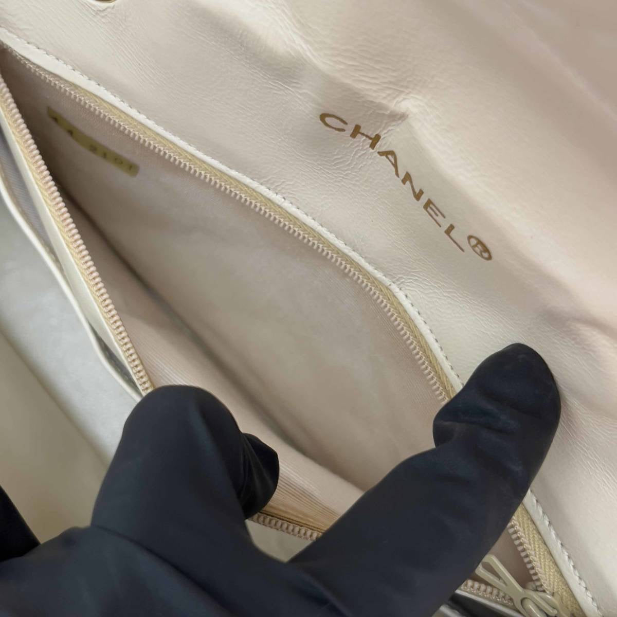 Vintage Chanel Shoulder Bag Lambskin Beige