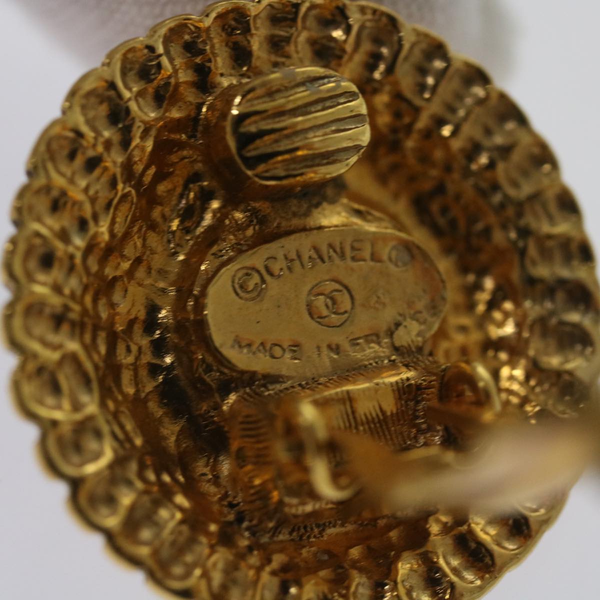 Top Quality Chanel Earring Gold Tone CC Auth 65220