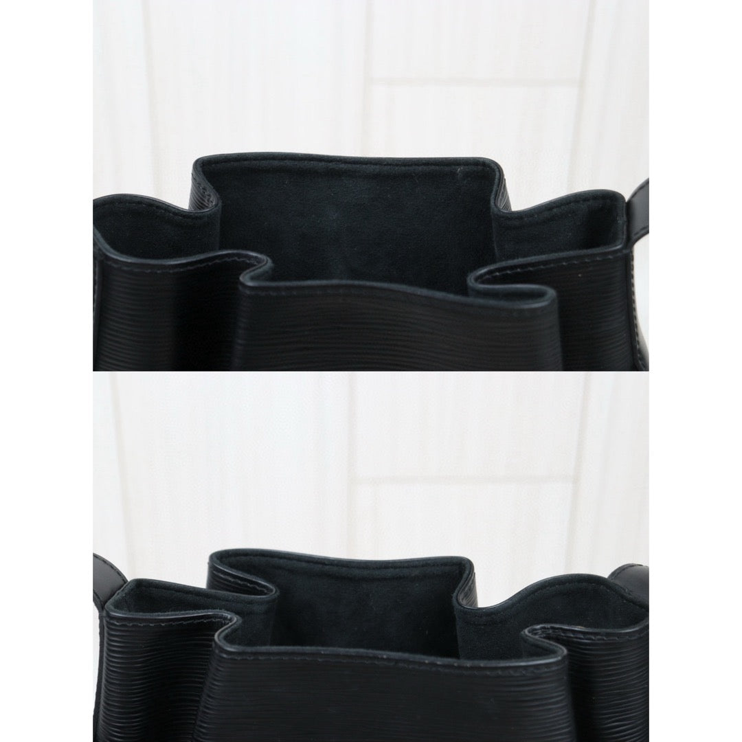 Very Good ( Rank A)｜ LV Epi Sack de Paul Shoulder Bag｜25013109