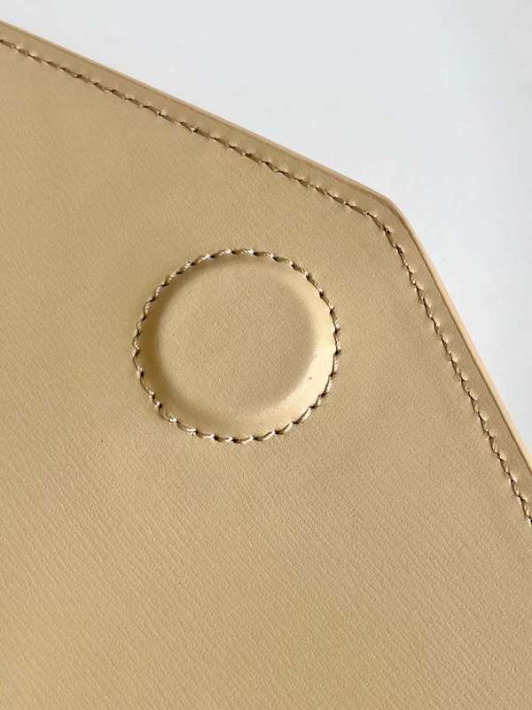 Yves Saint Laurent - Bags - The Wells Bags  211