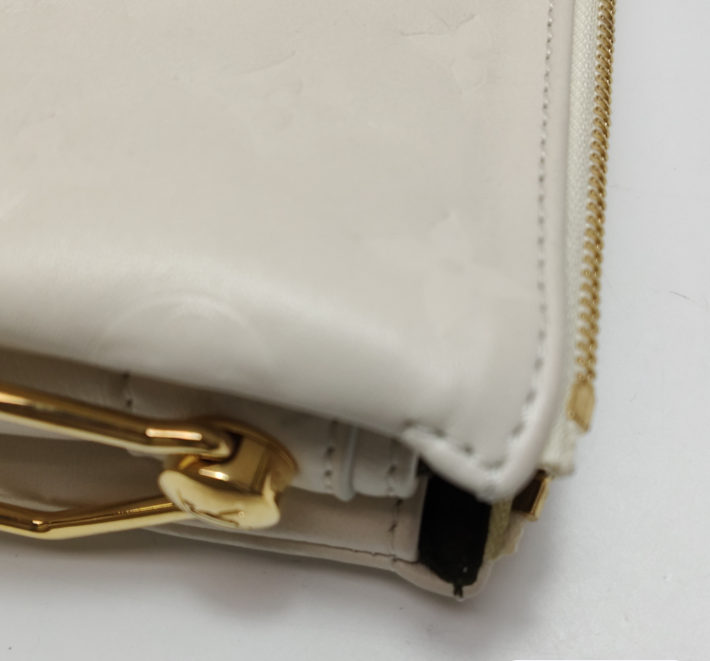 Preloved Louis Vuitton (LV) Coussin bag cowhide white 27cm*20cm*7cm  250121781035986