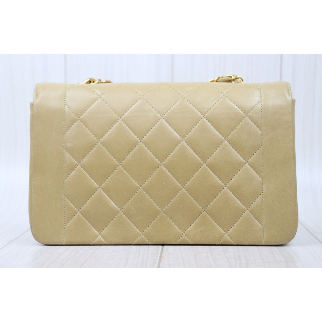 Good ( Rank AB)｜ CHANEL Matrasse Diana 25 Lamb Skin Chain Bag Beige Made in 1991-1994 Year｜V24122601