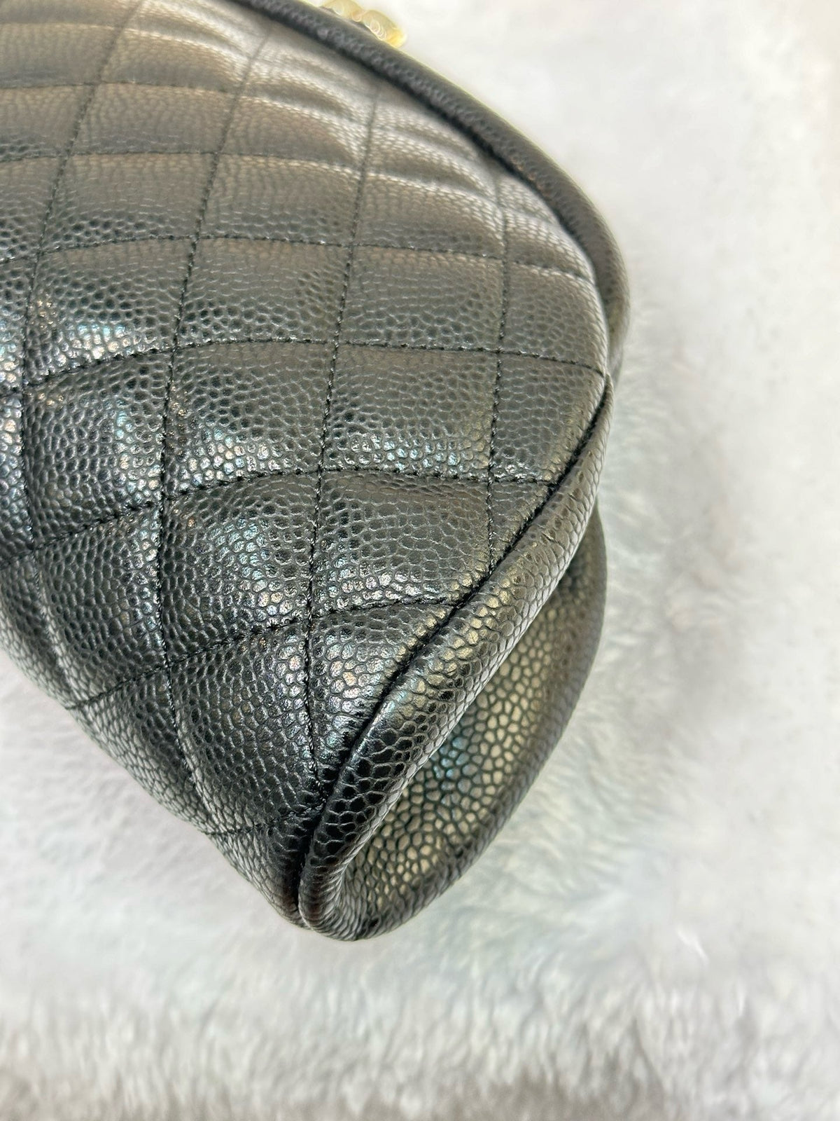 Chanel Quilted Timeless Kisslock Clutch Black Caviar SHW 1634 holo card