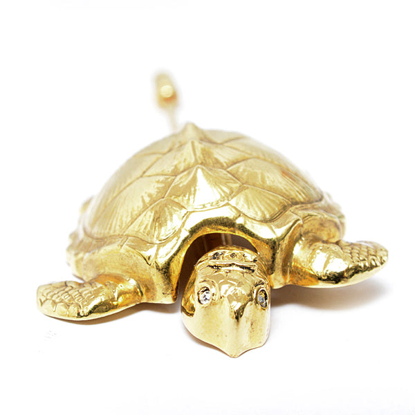 Chanel Turtle Motif Brooch Vintage Gold