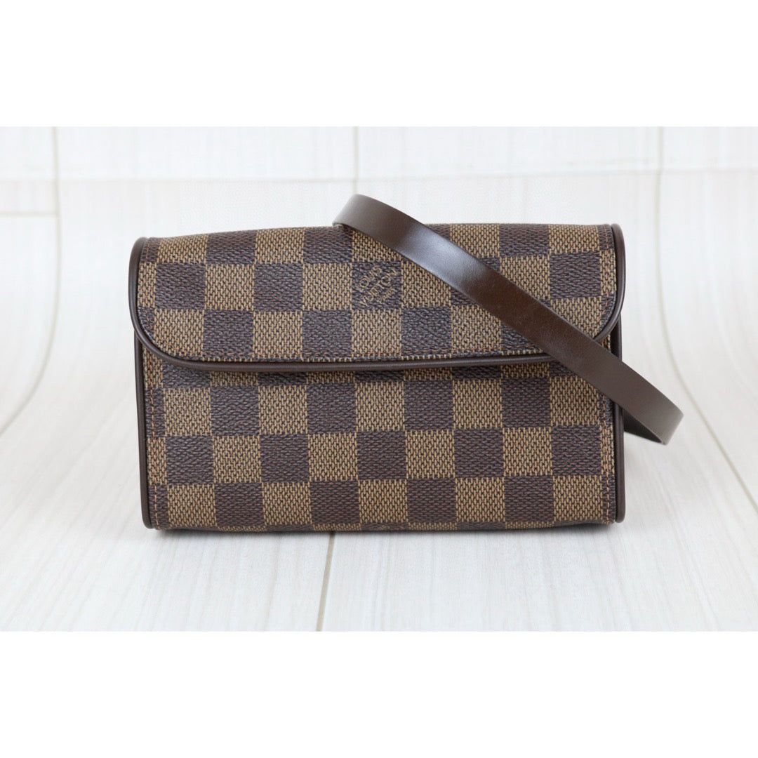 Very Good ( Rank A) ｜  LV Damier Waist Bag   ｜X25030115