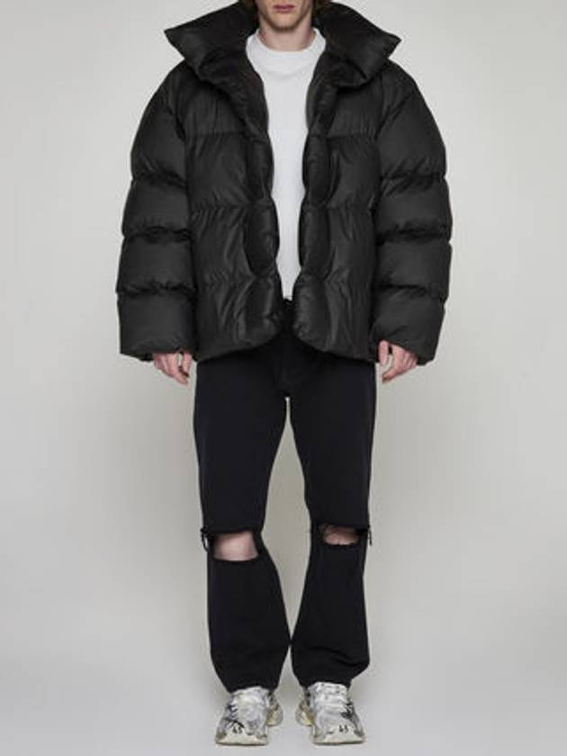 Luxury Balenciaga  Back Logo Wrap Padding Black