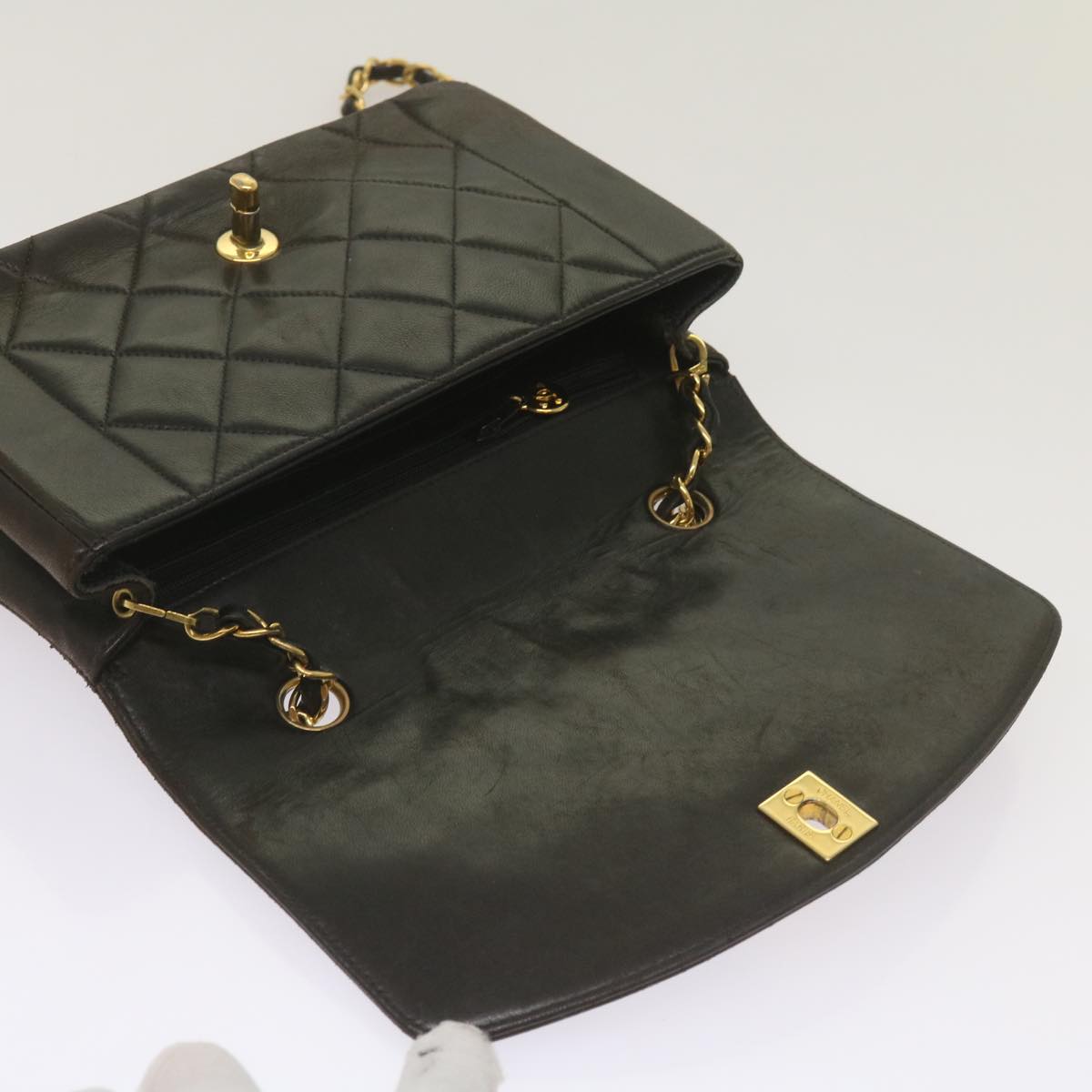 Top Quality Chanel Diana Matelasse Chain Shoulder Bag Leather Black CC Auth 66875