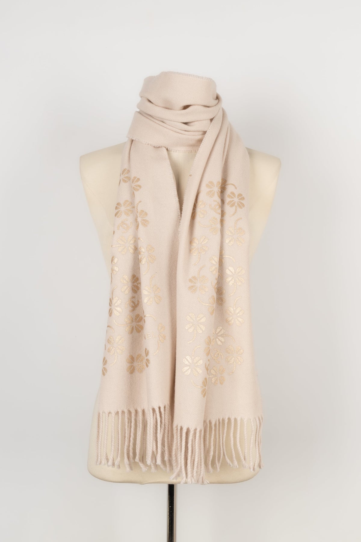 Echarpe en laine et cachemire Chanel