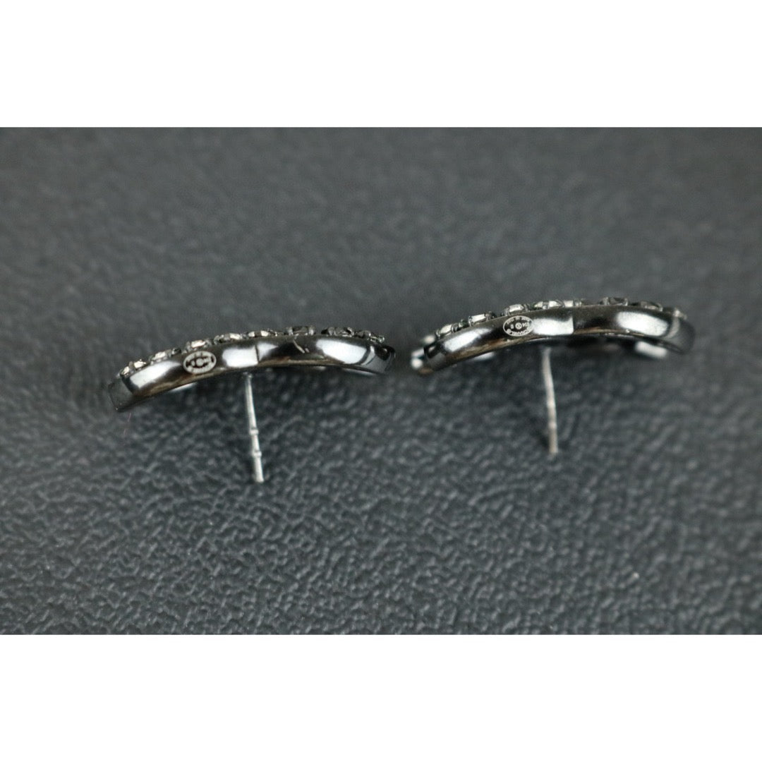 Very Good ( Rank A)｜ CHANEL Coco Mark Black and white color matching  Rhinestone Earrings｜F25021103