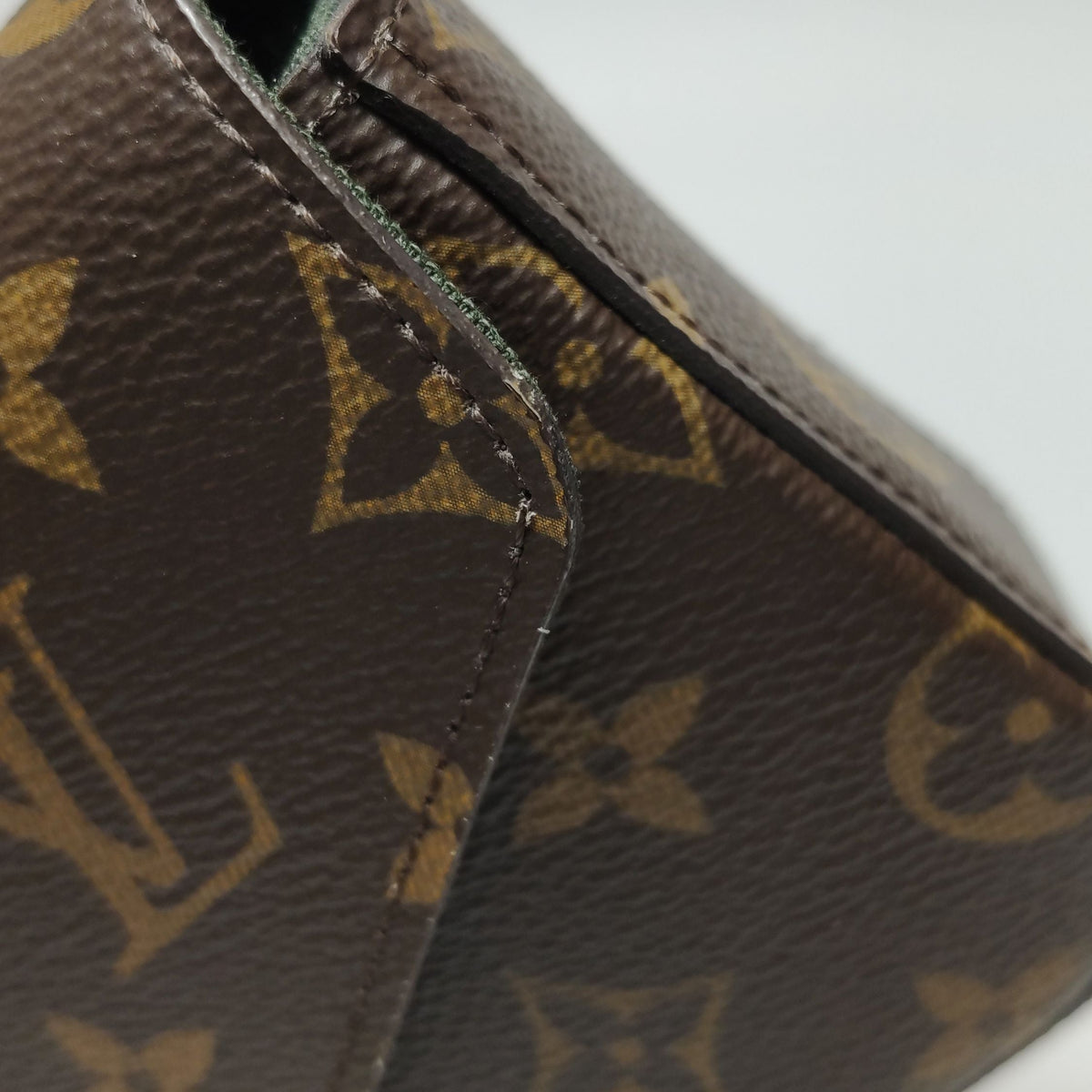 Preloved Louis Vuitton Felicie Strap & Go Monogram Snap Multi-use Bag 250429781170591