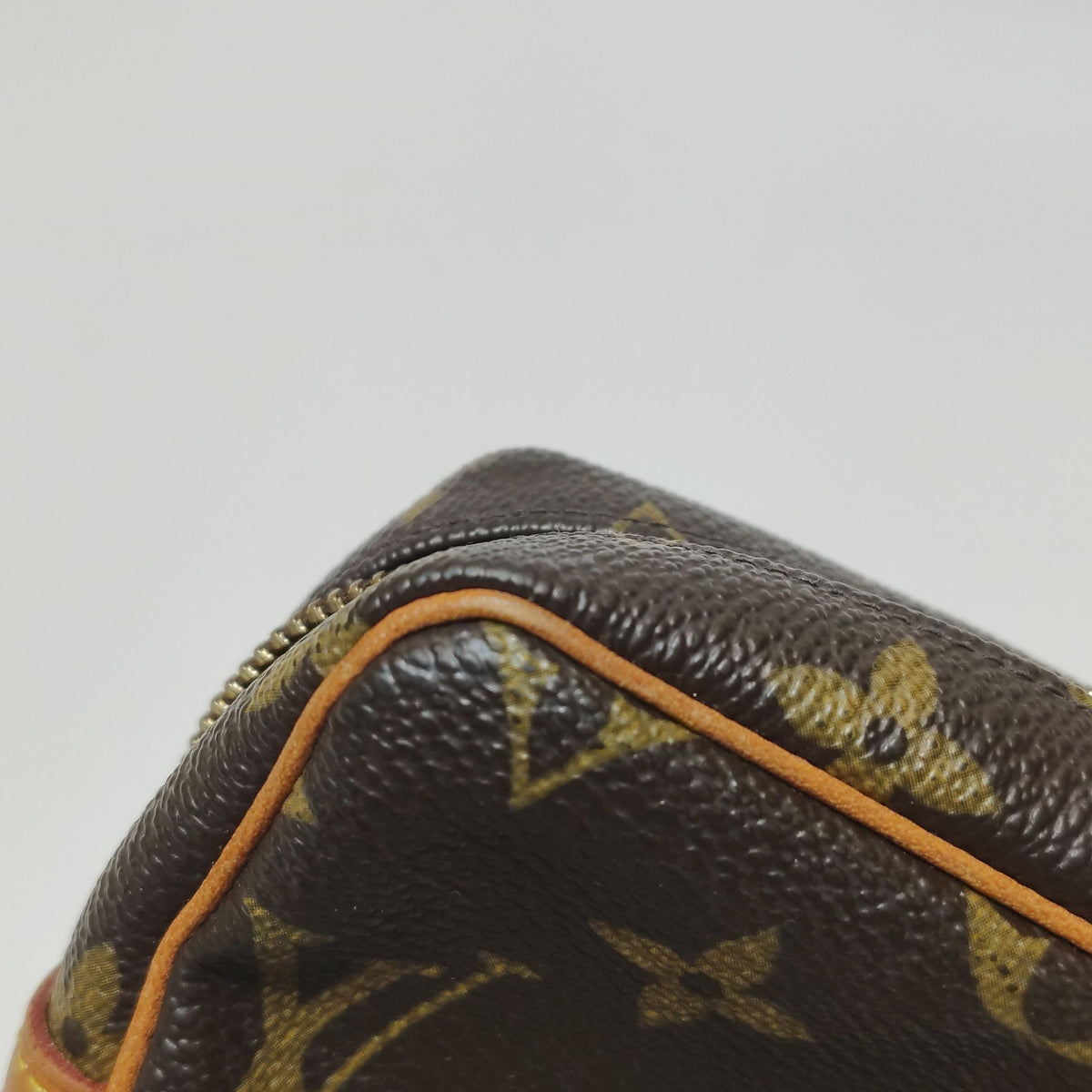Preloved Louis Vuitton Monogram Zippy Coin Purse 250502781175071