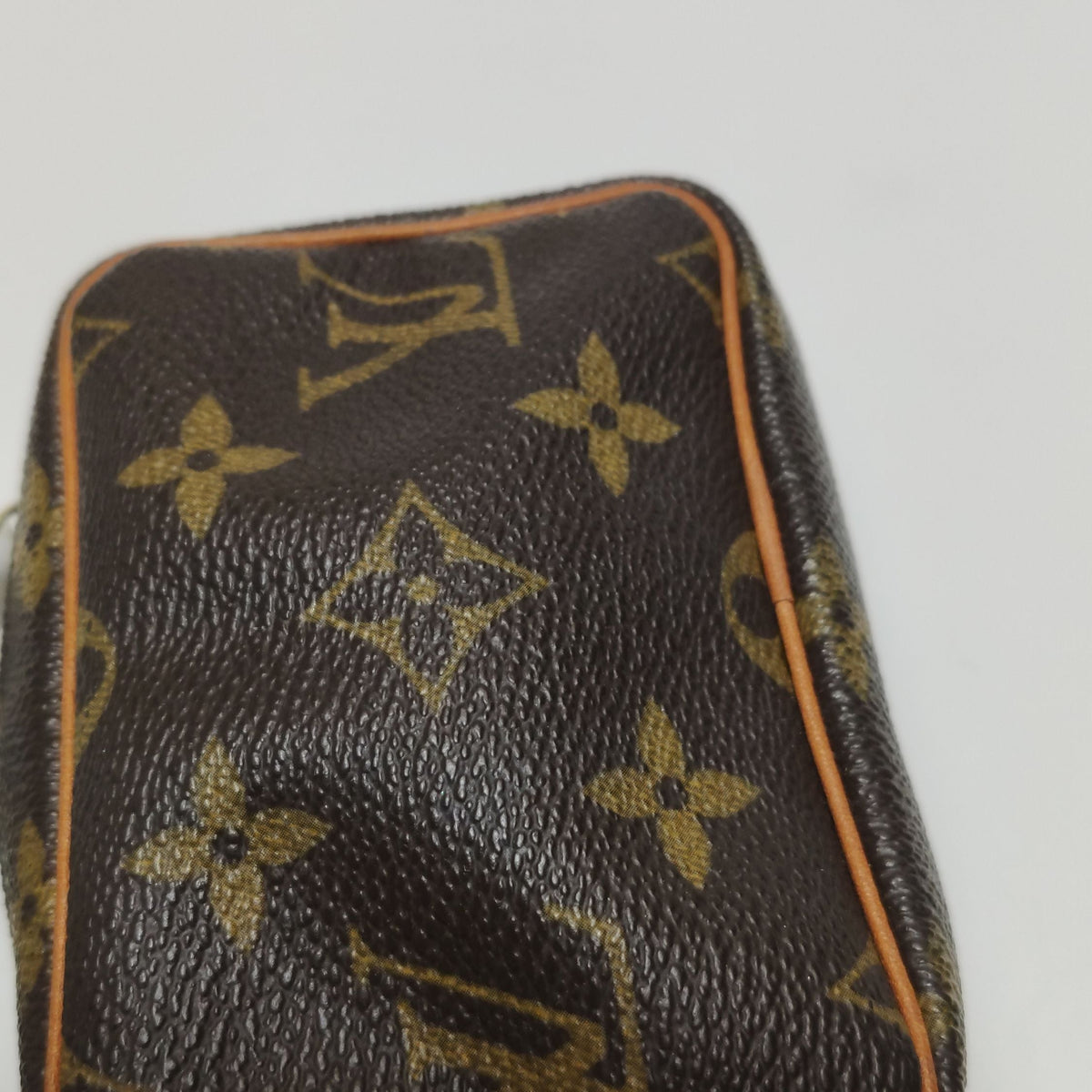 Preloved Louis Vuitton Monogram Zippy Coin Purse 250502781175071