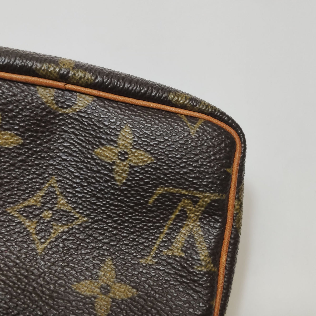 Preloved Louis Vuitton Monogram Zippy Coin Purse 250502781175071