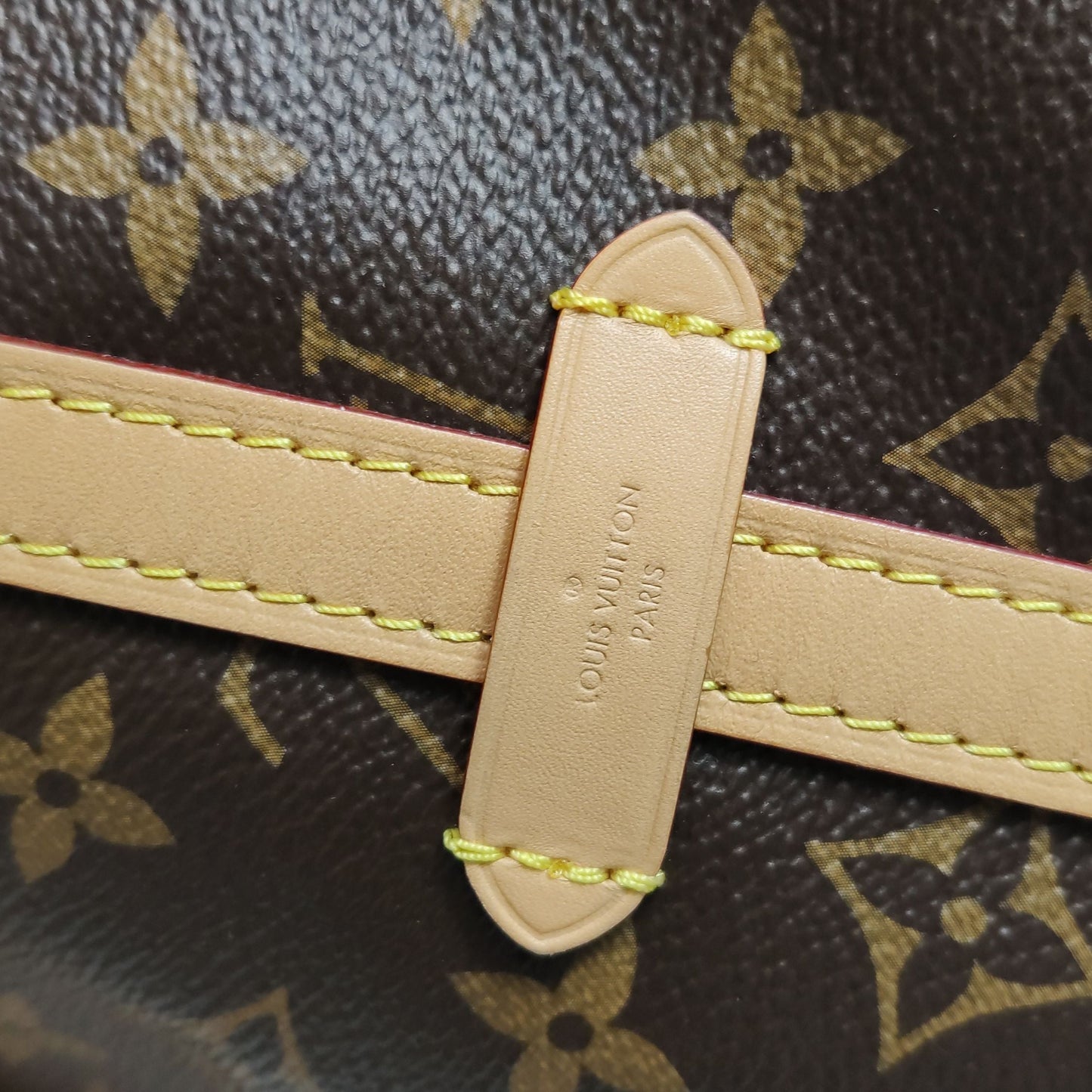 Preloved Louis Vuitton Carry All Medium Monogram Crossbody Bag with Chip 250502781175813