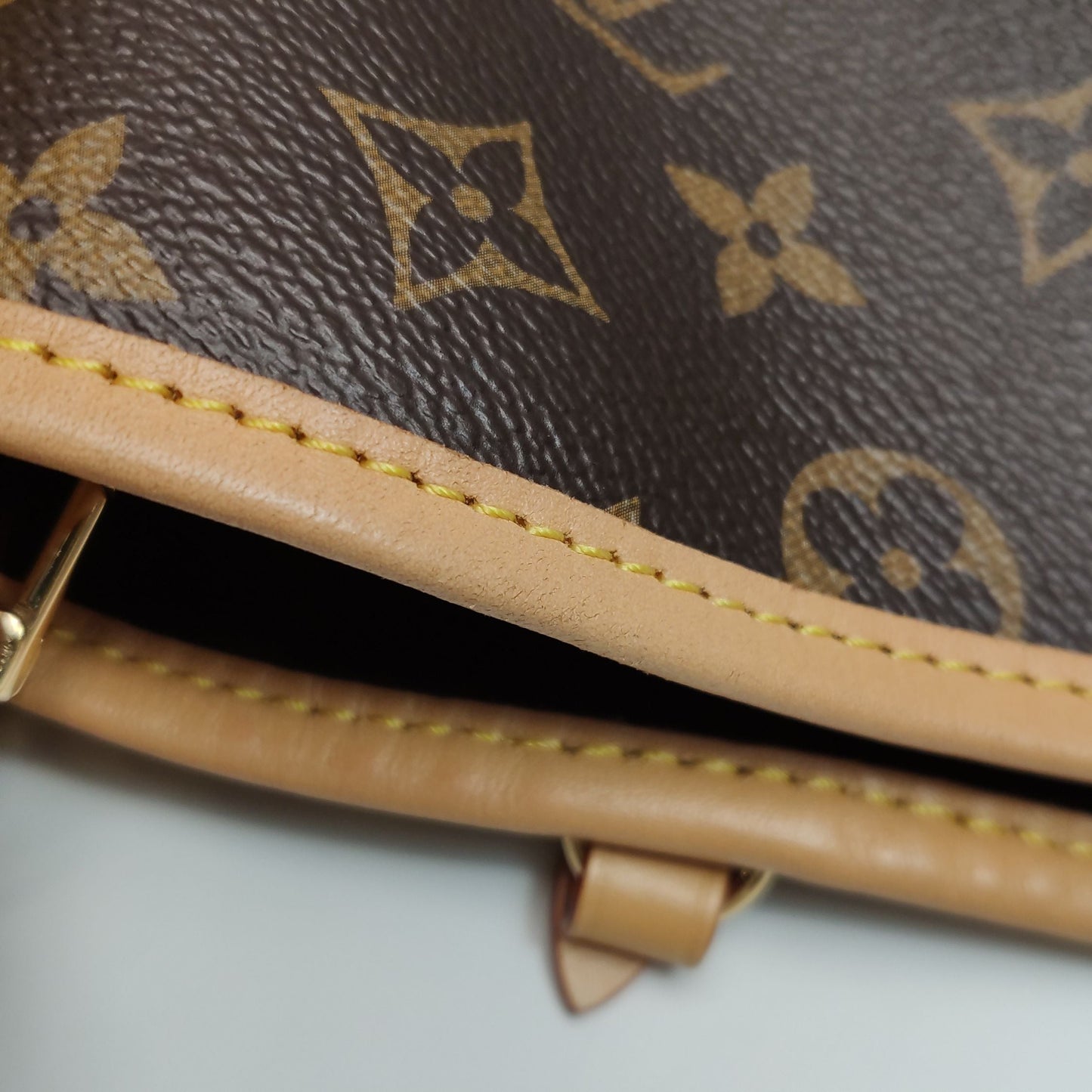 Preloved Louis Vuitton Carry All Medium Monogram Crossbody Bag with Chip 250502781175813