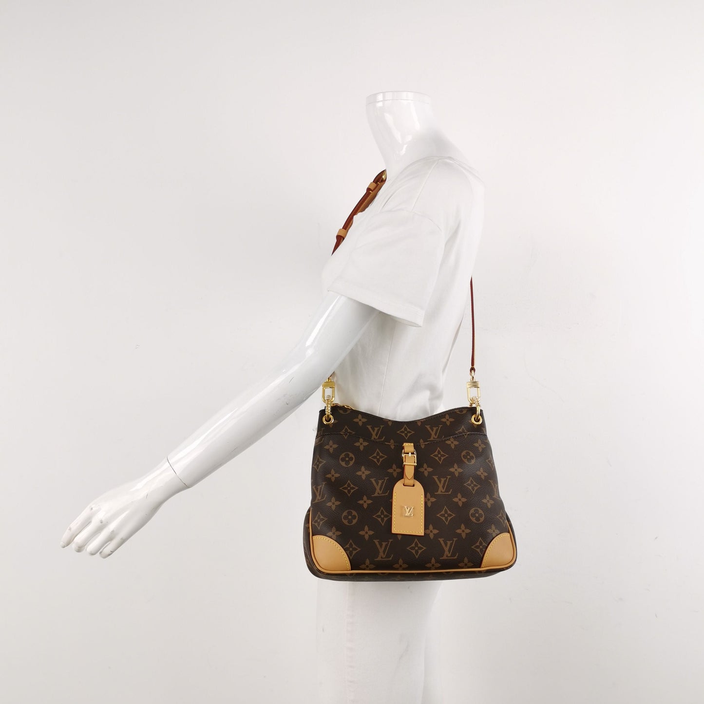 Preloved Louis Vuitton Odeon PM Monogram Canvas Crossbody Bag with Chip 250502781175772