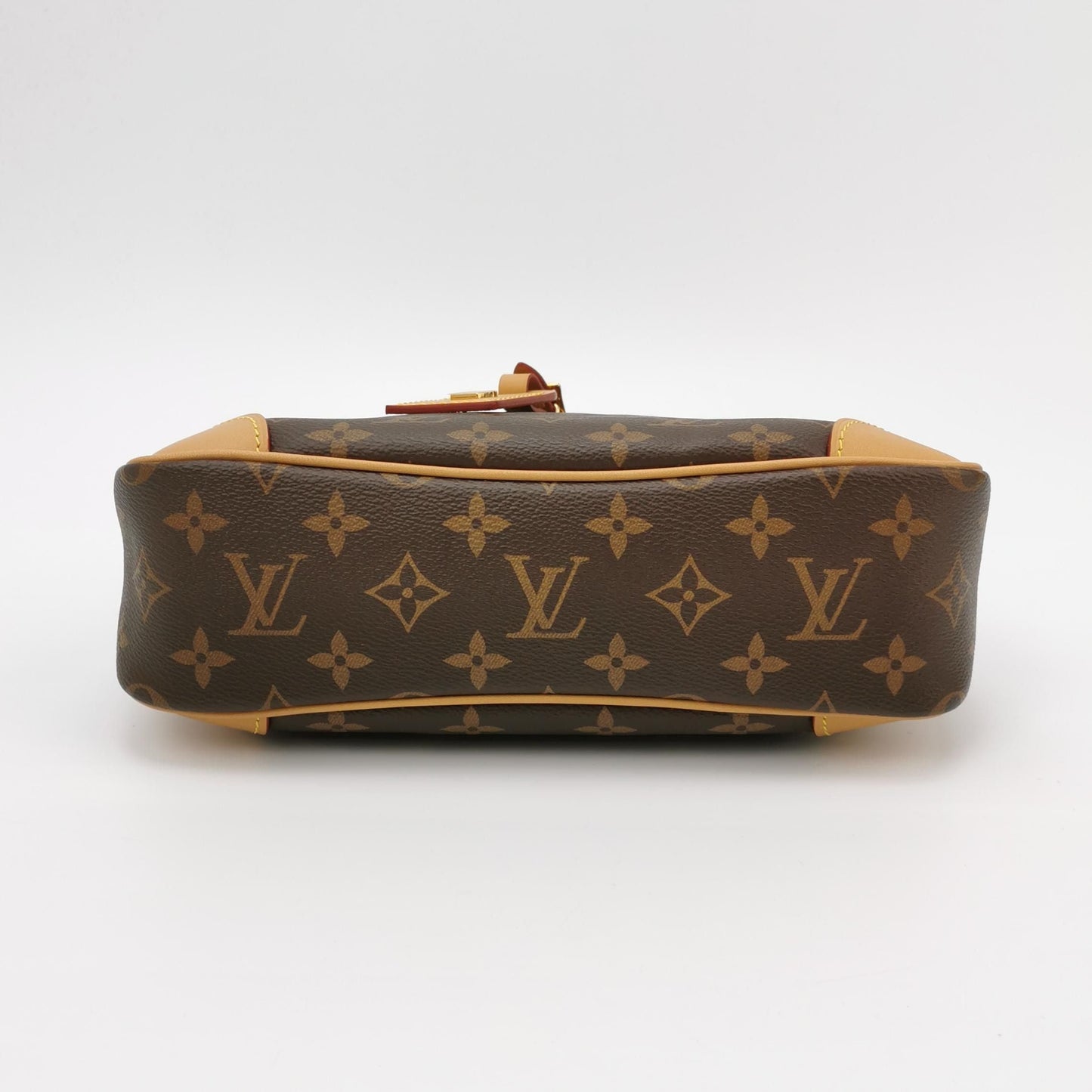 Preloved Louis Vuitton Odeon PM Monogram Canvas Crossbody Bag with Chip 250502781175772