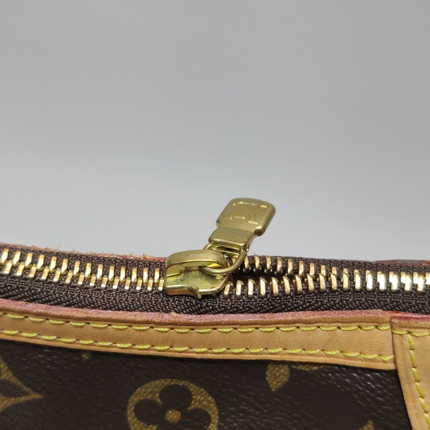 Preloved Louis Vuitton Odeon PM Monogram Canvas and Calf Leather Shoulder Bag 250502781175798