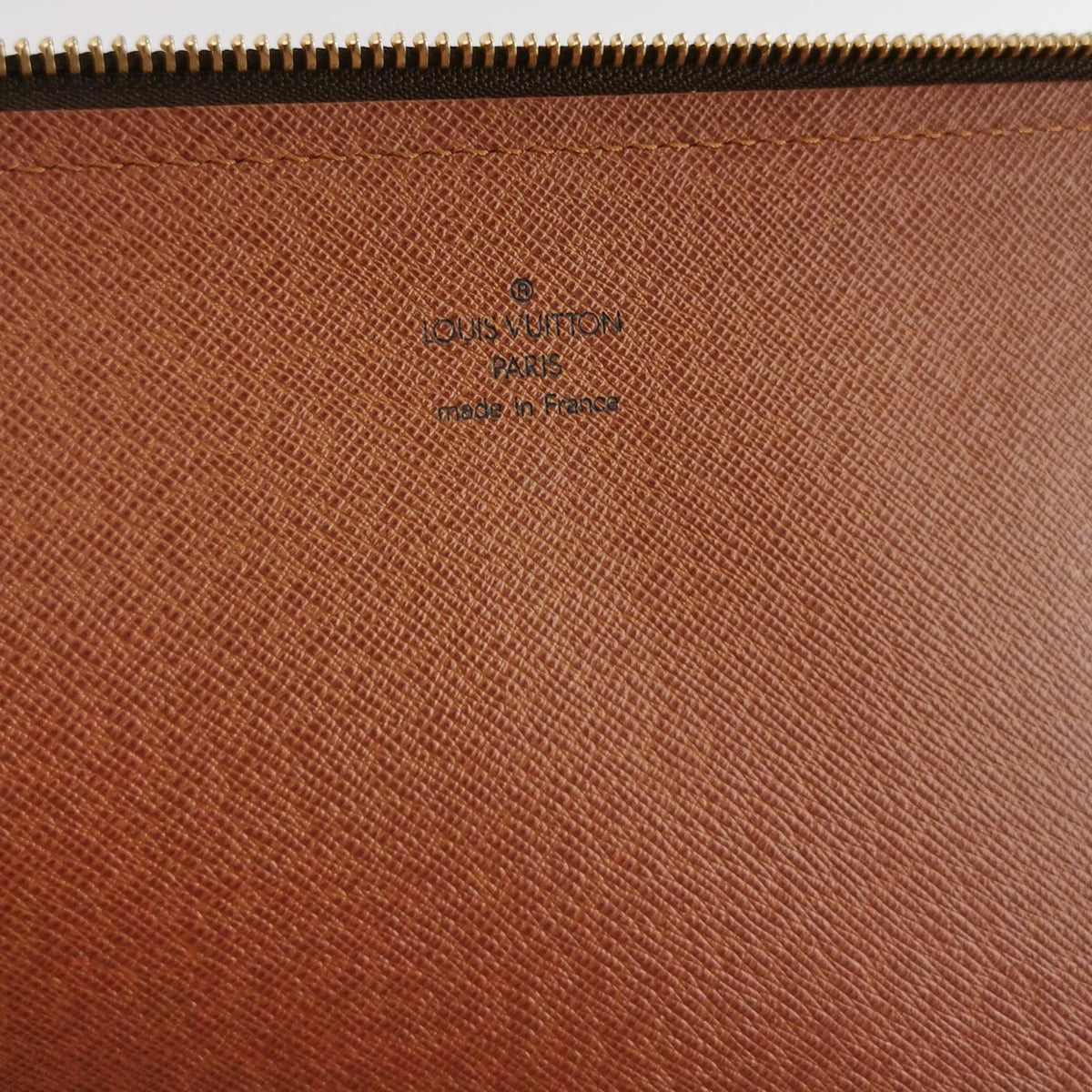 Preloved Louis Vuitton Etui Voyage Large Monogram Handbag 250502781175648