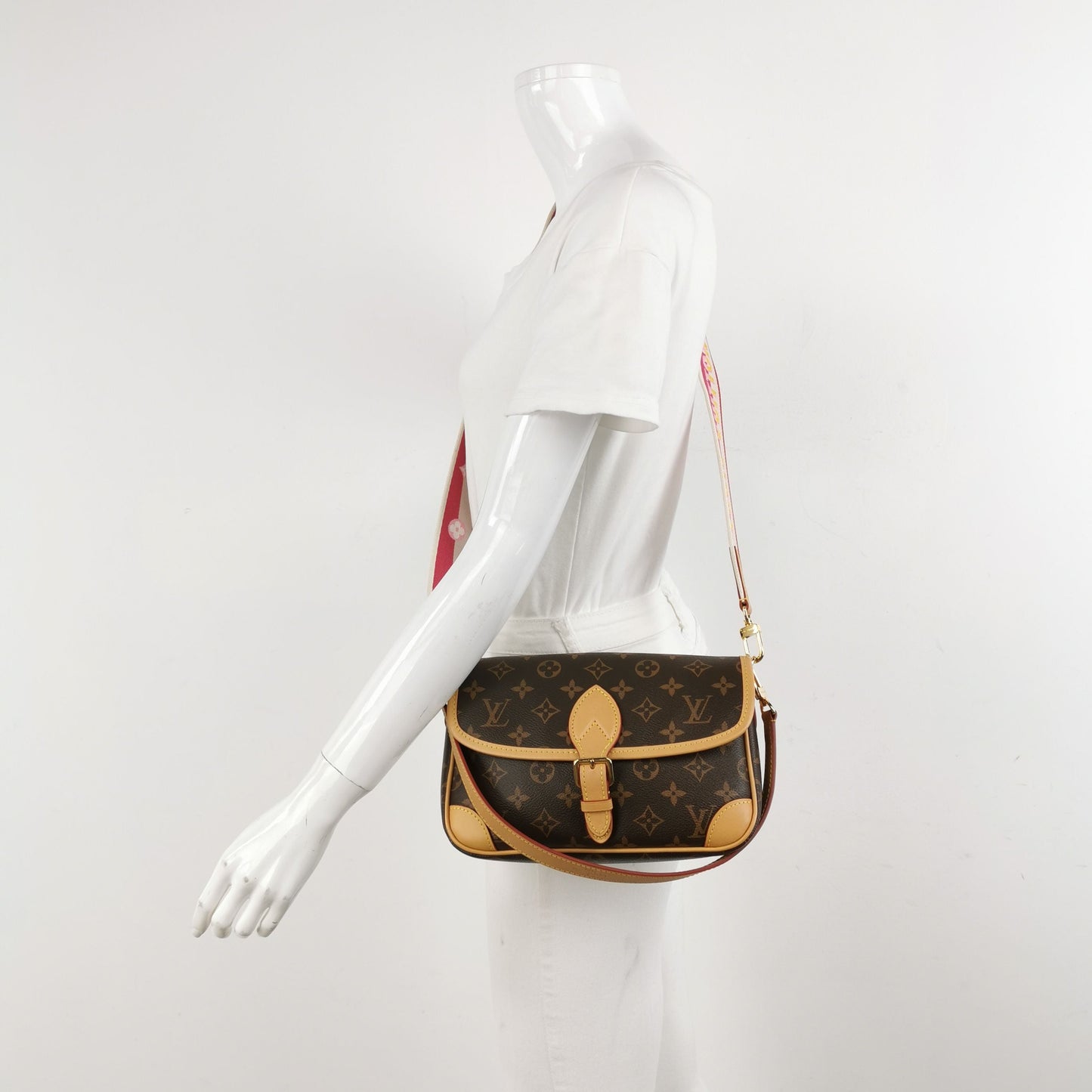 Preloved Louis Vuitton Diane Monogram Crossbody Shoulder Bag Microchip 250502781175419