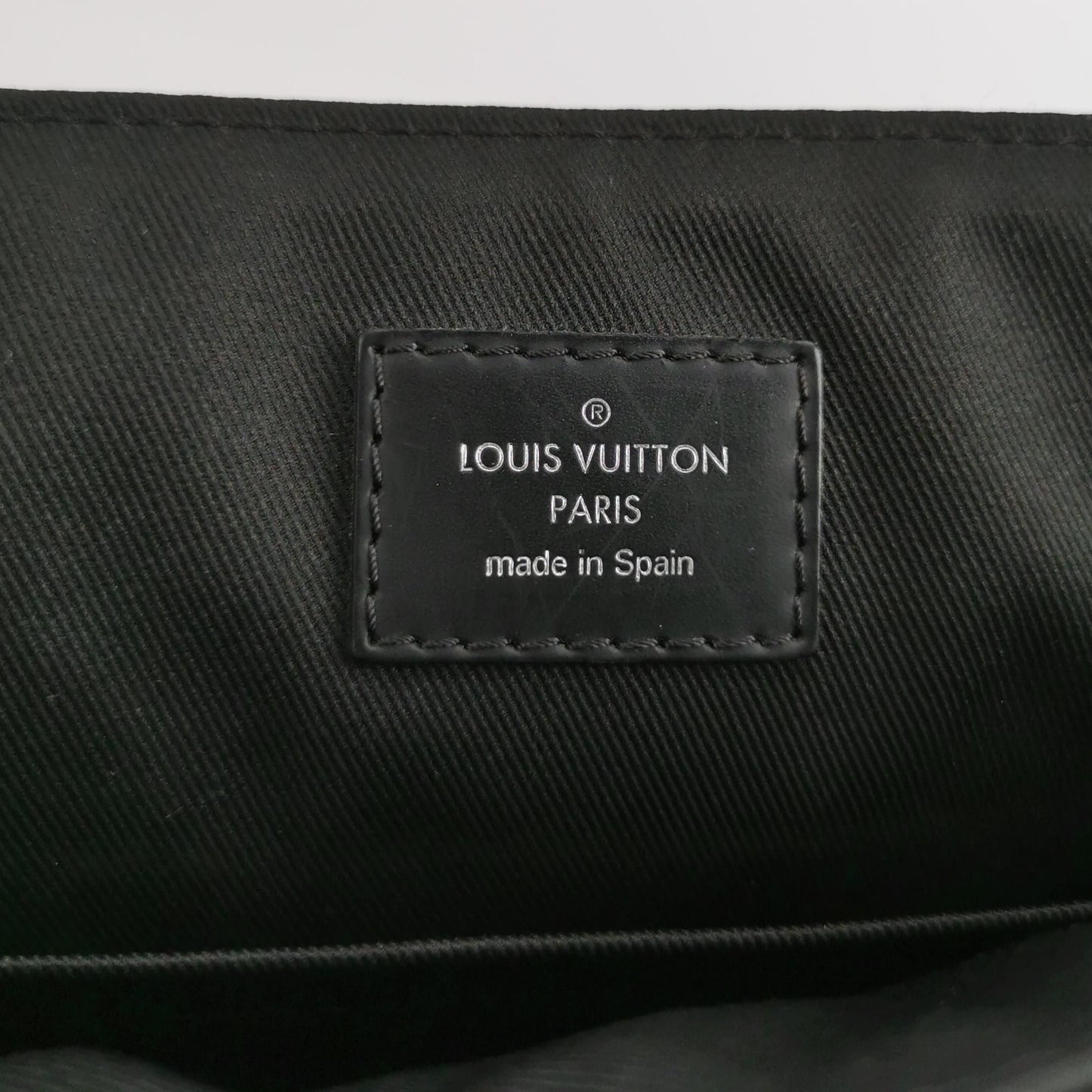 Preloved Louis Vuitton District Leather Checkerboard Flap Shoulder Bag 250501781174269