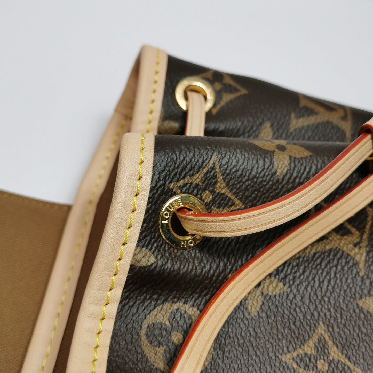Preloved Louis Vuitton Montsouris Mini Monogram Backpack with Chip 250503781177001
