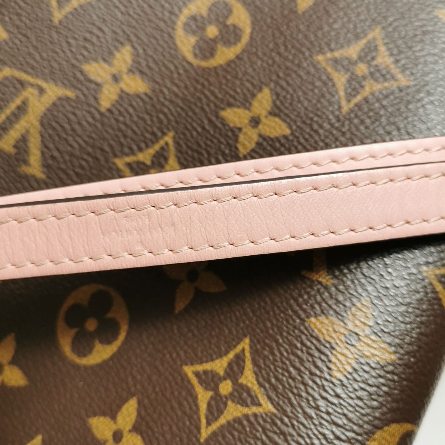Preloved Louis Vuitton NÉONOÉ Medium Monogram Canvas Drawstring Shoulder Bag 250503781176405