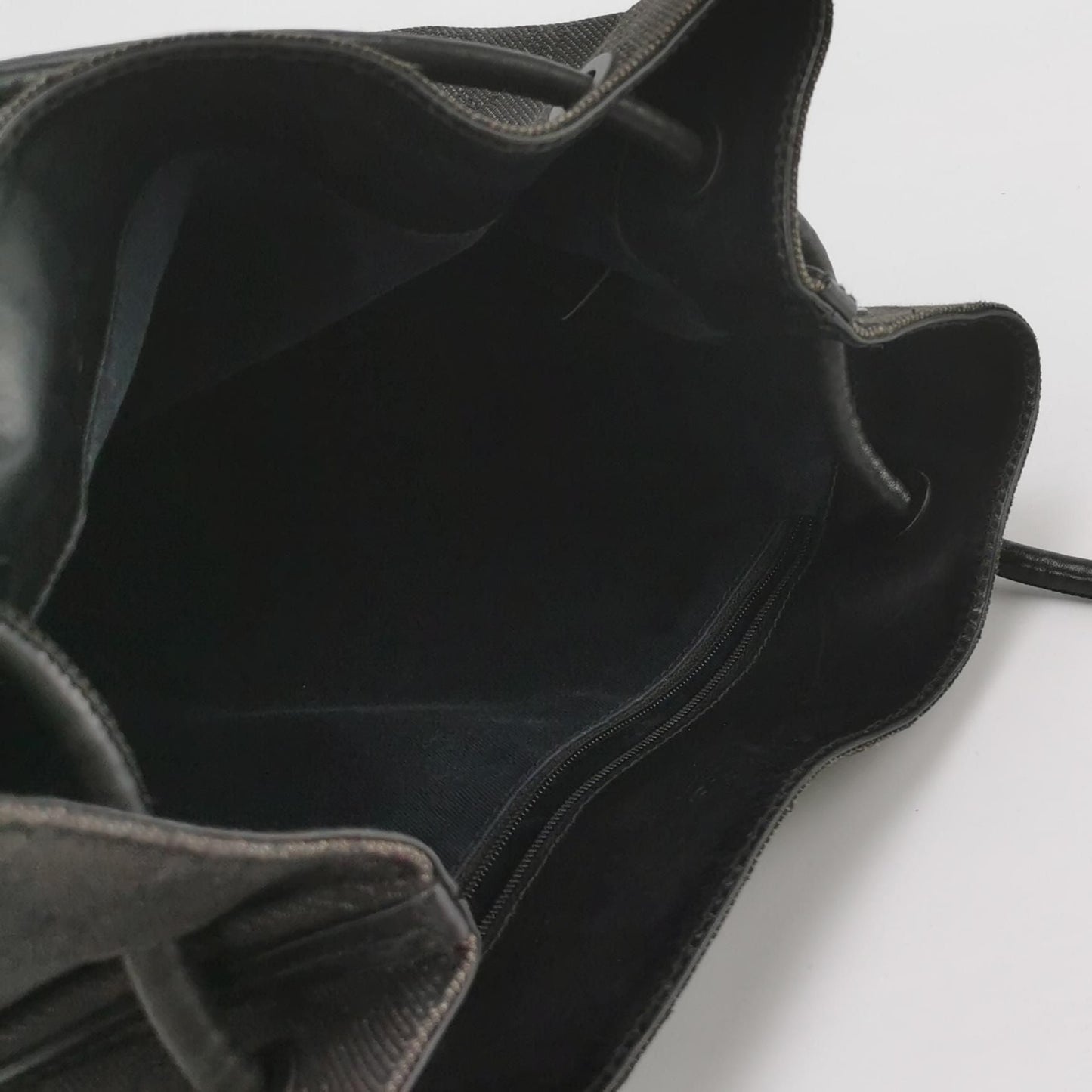 Gucci GG Canvas Shoulder Bag