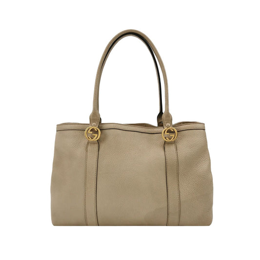 Gucci Interlocking G Logo Shoulder Bag in Leather