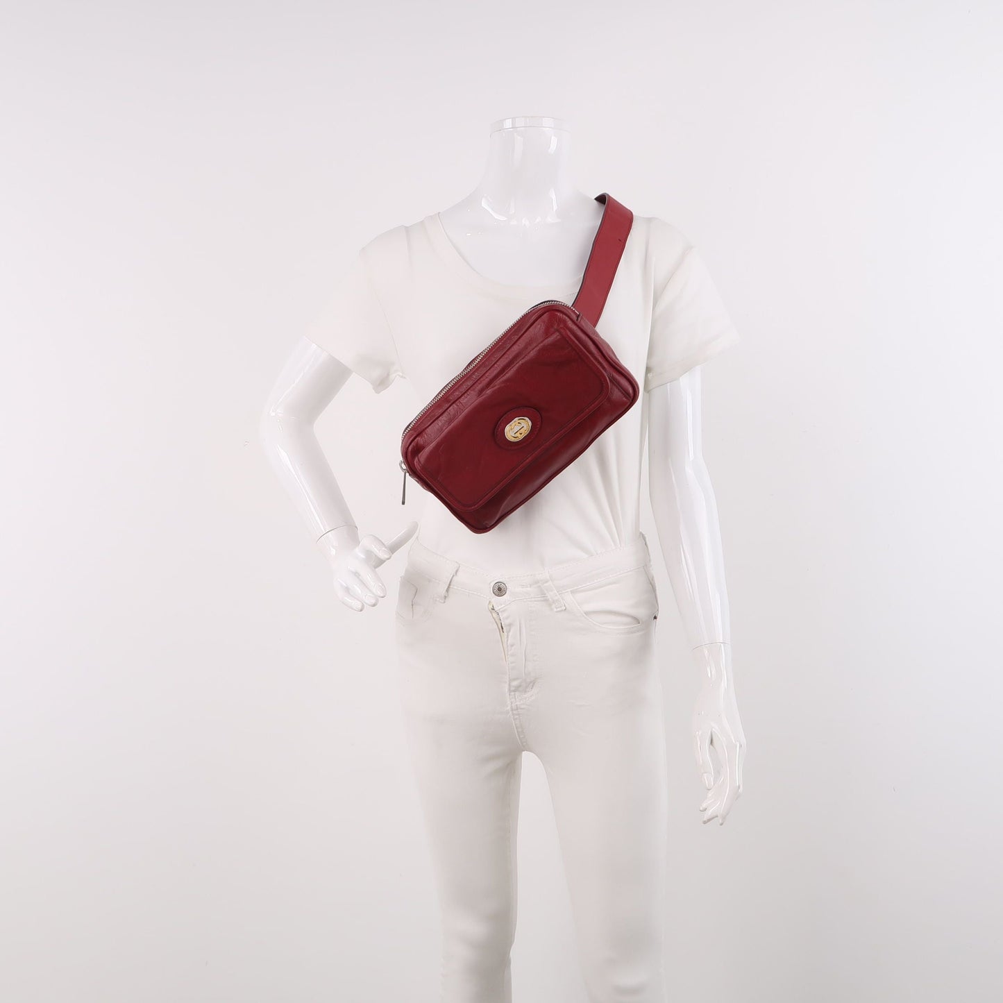 Gucci GG Logo Waist Bag Chest Bag