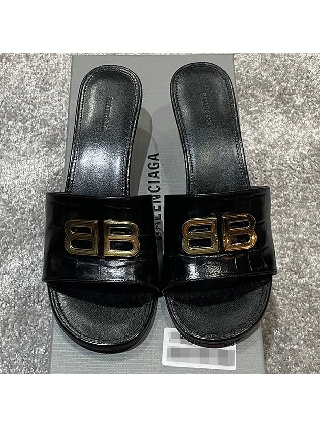 Luxury Balenciaga  Crocodile Print Leather Groupie Sandal Heels Black