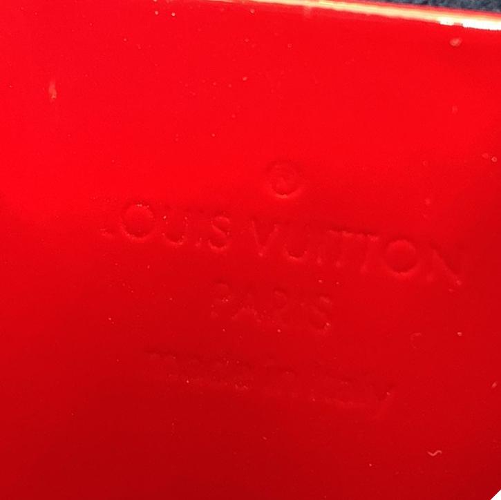 LOUIS VUITTON Wynwood Monogram Vernis Leather Crossbody Bag Red