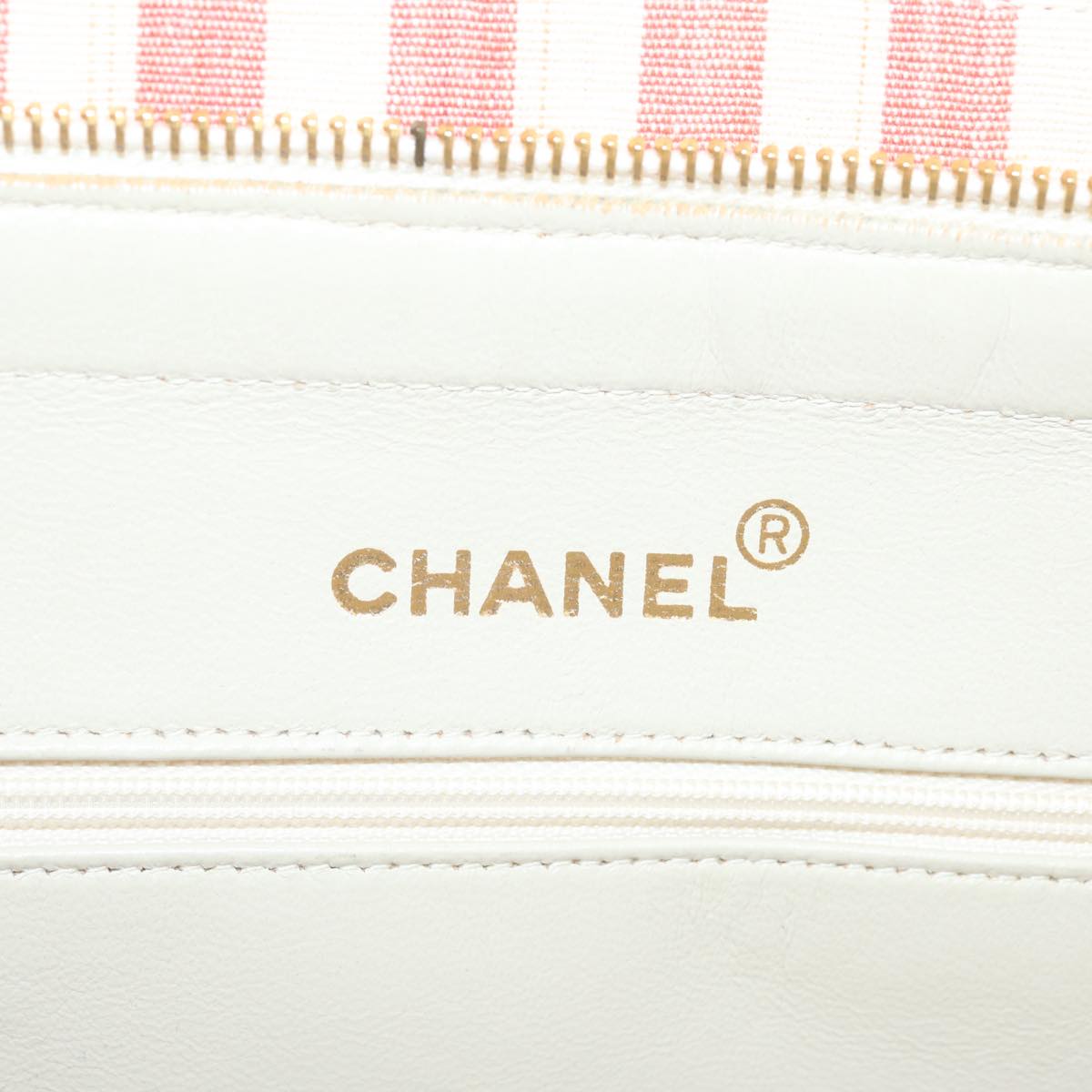 Top Quality Chanel Matelasse Chain Shoulder Bag Canvas White Red CC Auth 69059SA