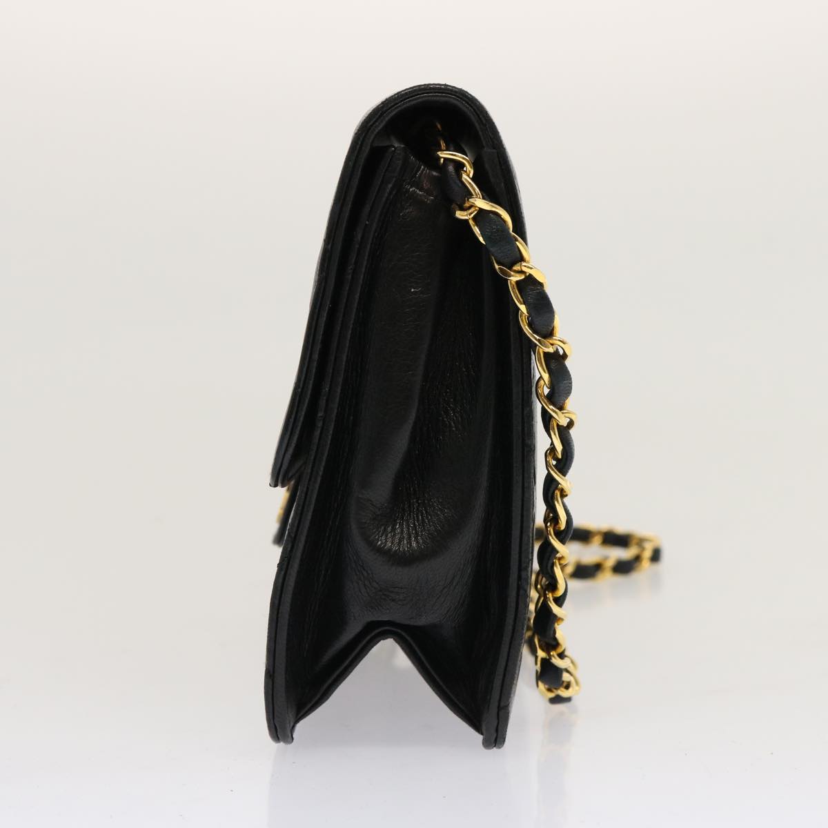 CHANEL Matelasse Chain Shoulder Bag Lamb Skin Black CC Auth 69977A