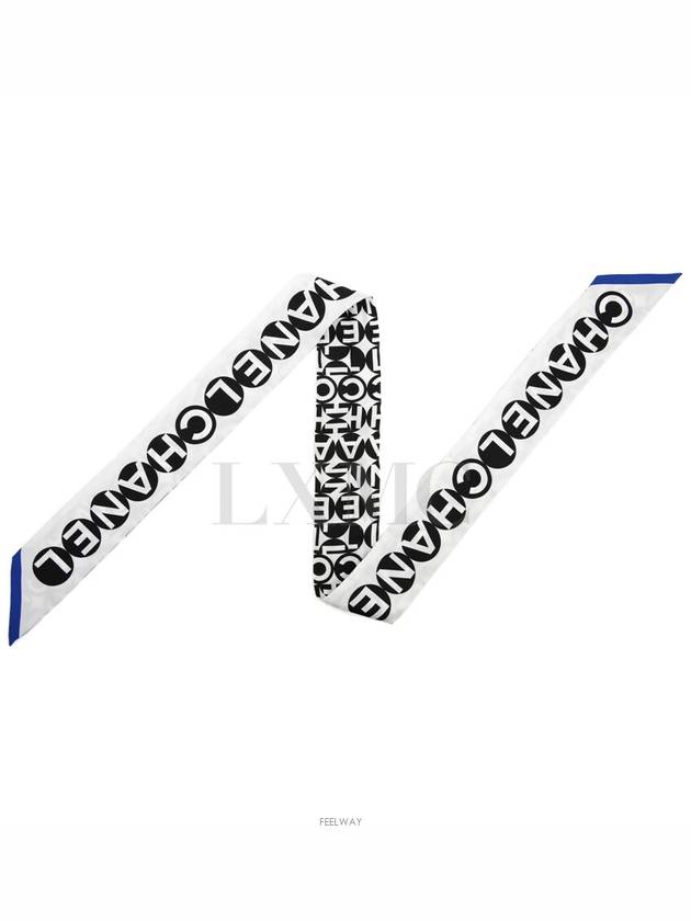women muffler Chanel