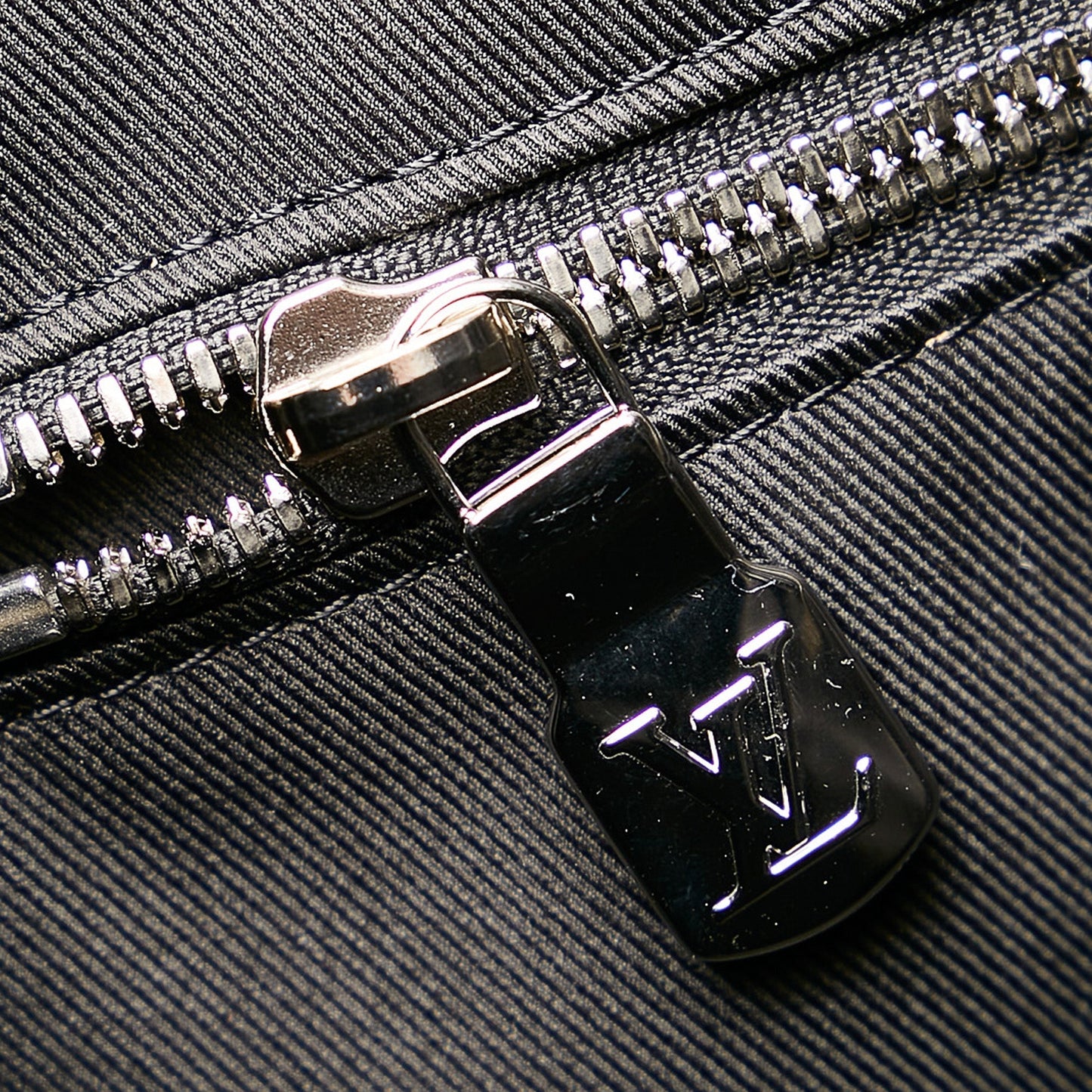 Louis Vuitton Outdoor Tote Black Taïgarama