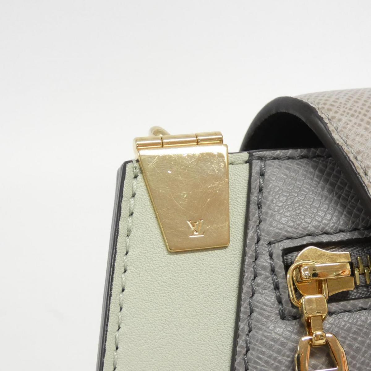 Louis Vuitton Taiga Trapez M53813 Shoulder Bag