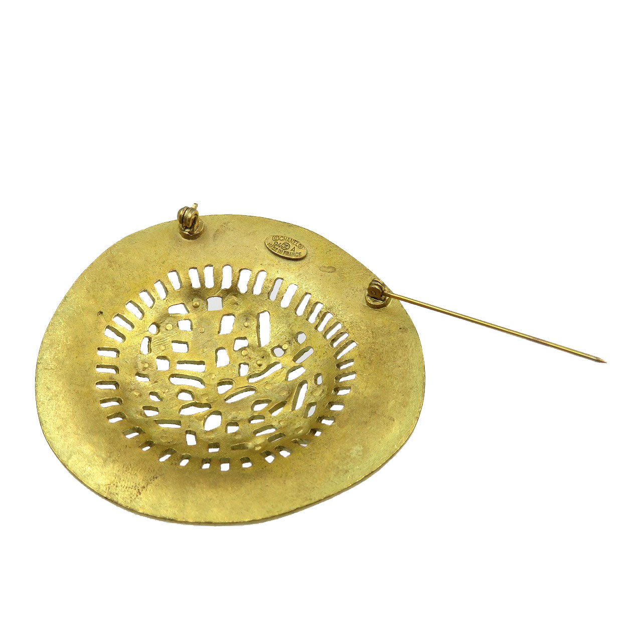 CHANEL Brooch metal gold