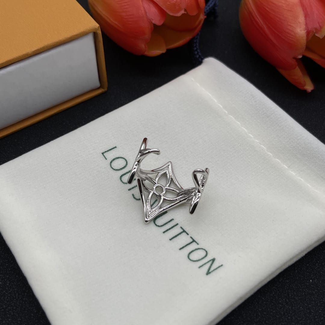 Louis Vuitton Ring