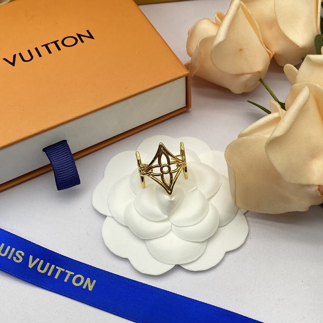 Louis Vuitton Ring