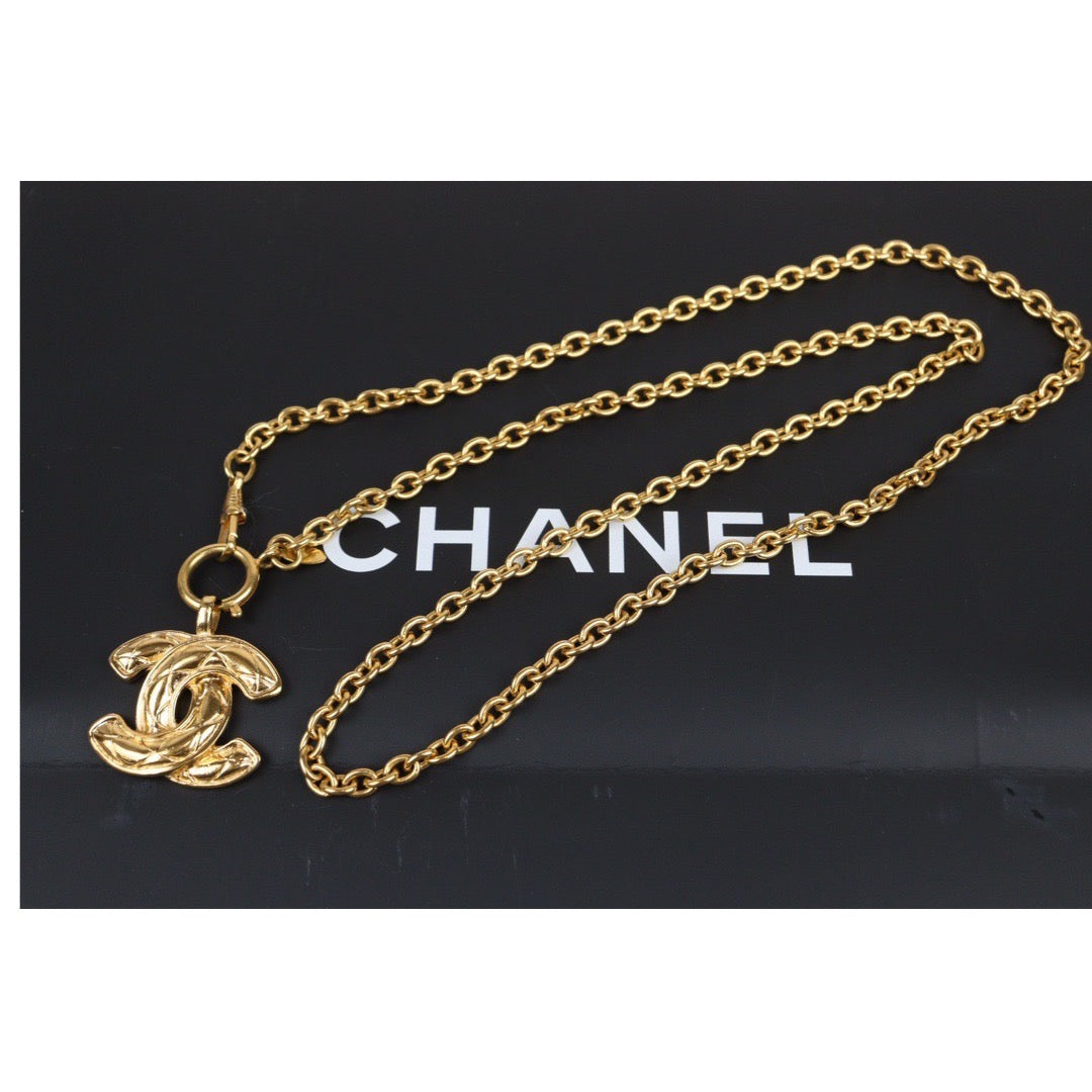 Rank A ｜ CHANEL Coco Mark 24K Gold Plated Necklace｜24021527