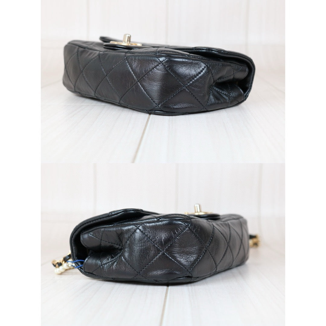 Very Good ( Rank A) ｜ CHANEL Matrasse Lamb Skin Mini Pearl Chain Bag Made in 2020-2021 Year｜S24082001