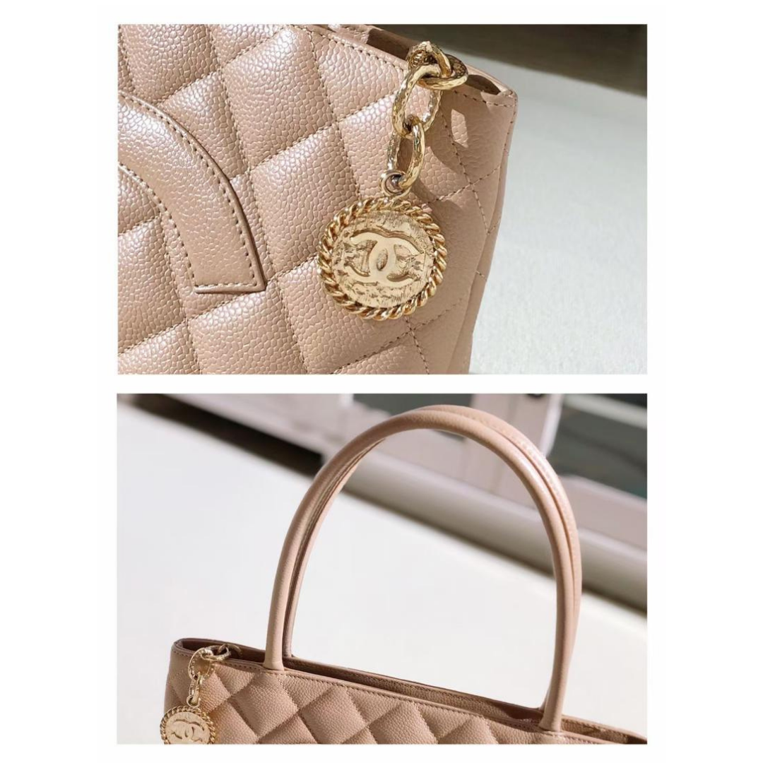 Vintage Medallion Tote Caviar Beige GHW