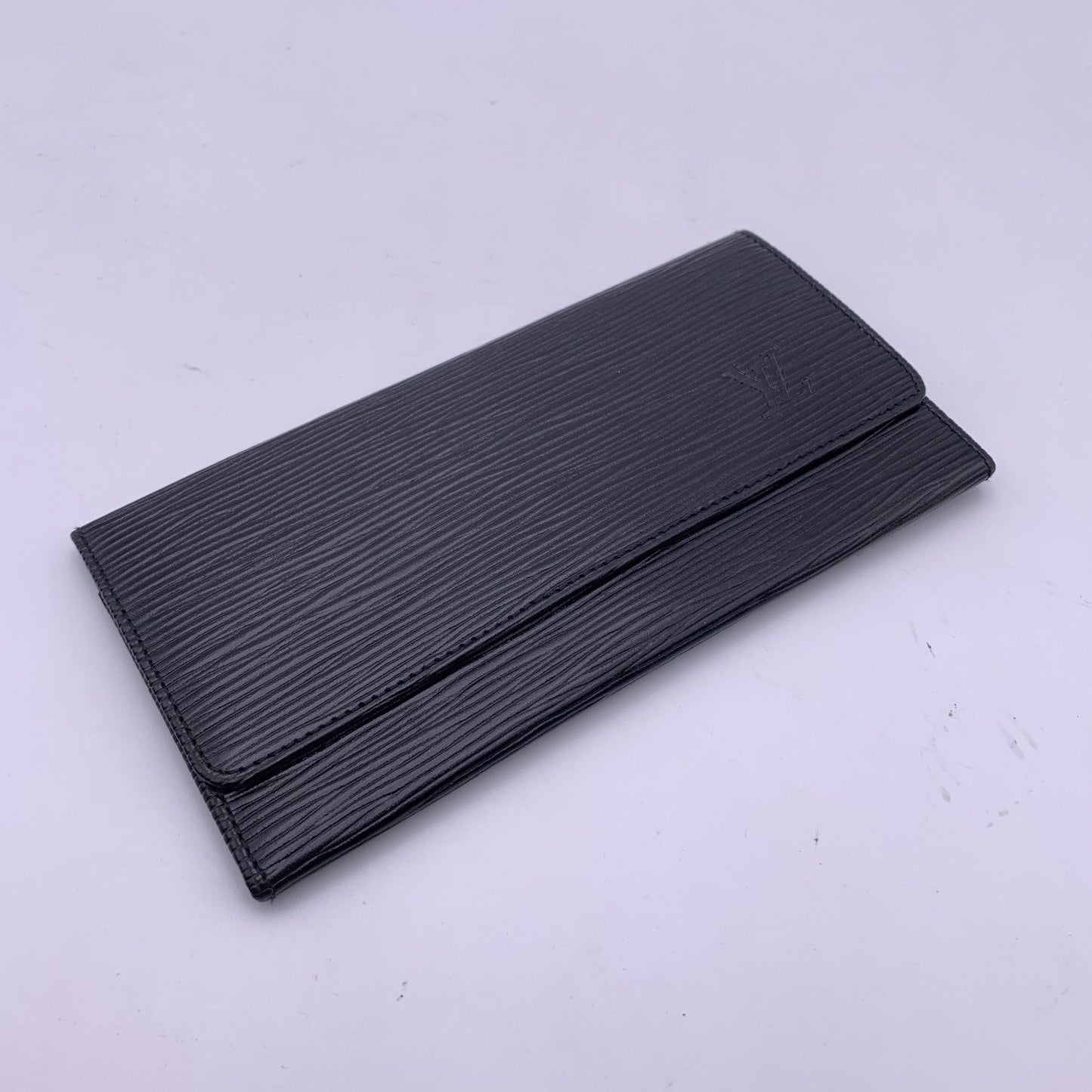 LOUIS VUITTON Malletier Vintage Black Epi Leather Bifold Bill Wallet