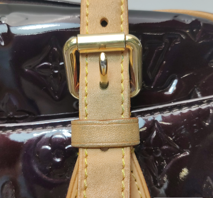 Preloved Louis Vuitton (LV) patent leather Summit Drive  Bag cherry color 32cm 250319781112520